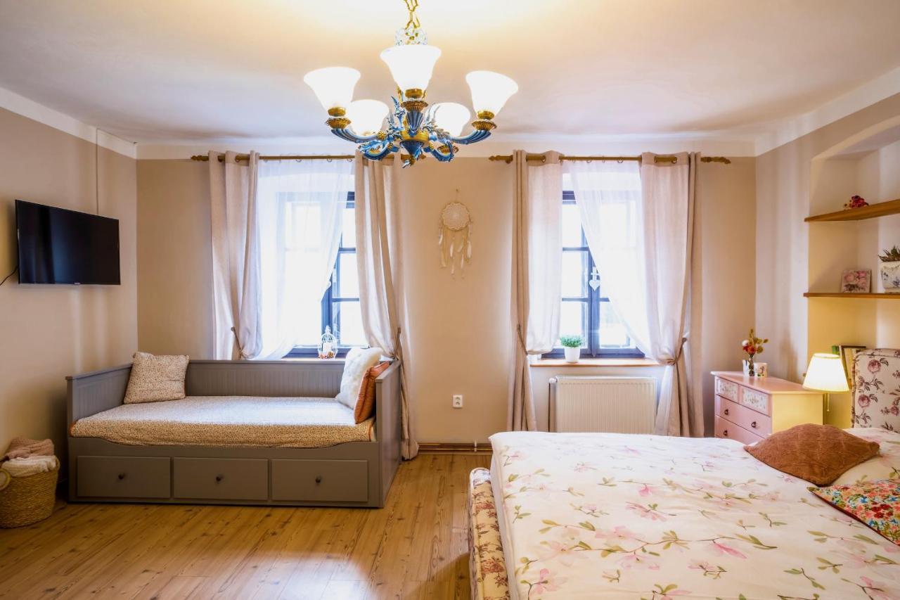 Rustic House V Luzickych Horach Apartment Jiretin pod Jedlovou Exterior photo